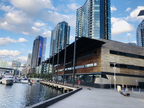 Melbourne CBD Victoria Harbour Short Stay Service Apartments - Hotel Accommodation 2