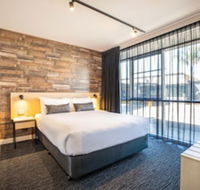 Nightcap at Westside Hotel - Hotel Accommodation