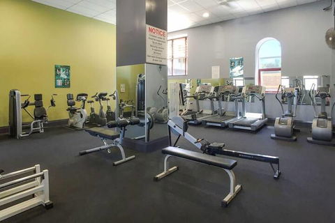 Ample Space In This 1 Bed Apt Also With Pool / Gym - Hotel Accommodation 6
