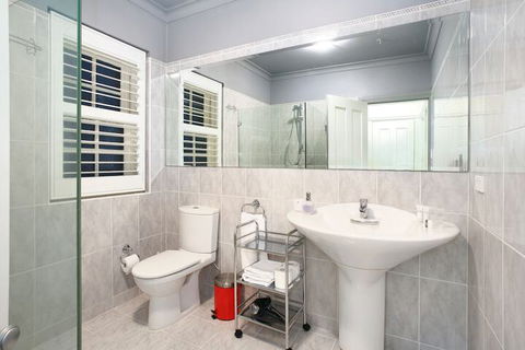 Art Deco In The Cul-de-Sac - Hotel Accommodation 4
