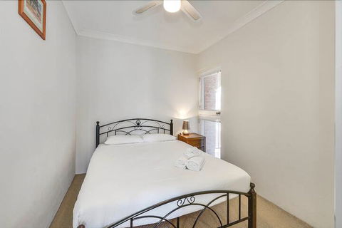 Surf Side Palms 12 - Hotel Accommodation 2