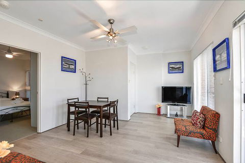 Surf Side Palms 12 - Hotel Accommodation 3