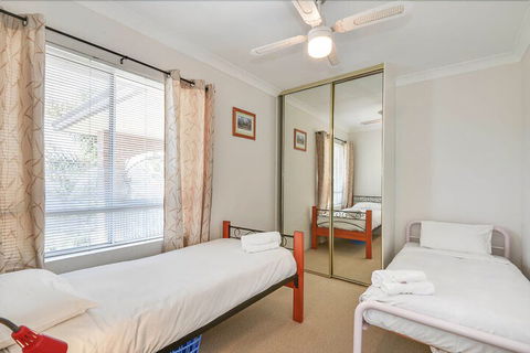 Surf Side Palms 12 - Hotel Accommodation 6