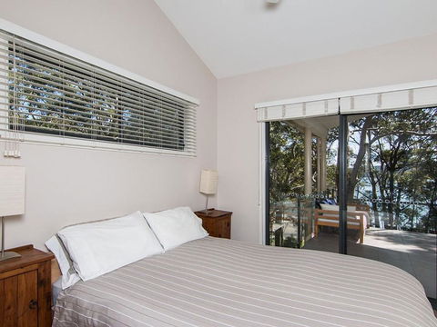 A Yarraangunthi - Hotel Accommodation 4