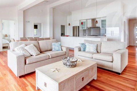 Blueys Bliss 1 - Hotel Accommodation 5