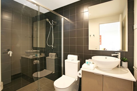 Back Of The Block Bulimba - Hotel Accommodation 3