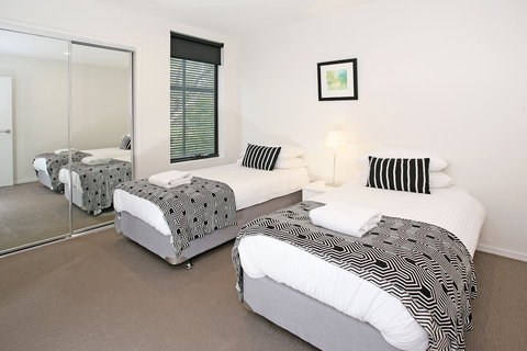 Back Of The Block Bulimba - Hotel Accommodation 6
