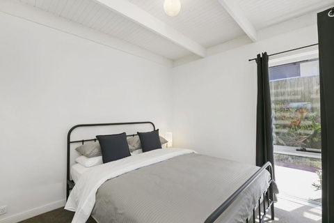 Mysa Anglesea Sleeps 7 WiFi Netflix Cafes Shops - Hotel Accommodation 2