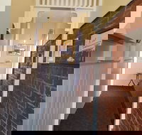 Courthouse Bar  Grill - Hotel Accommodation