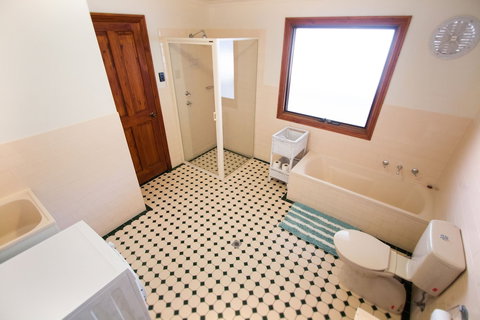 Old Swanport General Store - Hotel Accommodation 4