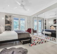 142 Wyndham - Hotel Accommodation