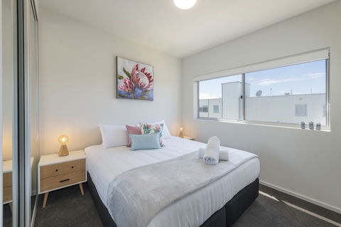 Astra Apartments Merewether - Hotel Accommodation 1