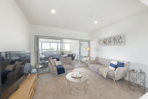 Astra Apartments Merewether - Hotel Accommodation 3