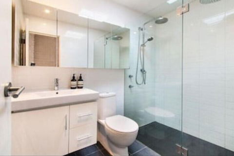 Darling Harbour Modern 2 Bedroom Terrace - Hotel Accommodation 2