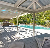 Deep Blue 8 - Hotel Accommodation