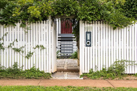 Magnolia On Mary - Hotel Accommodation 3