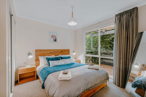 Steep Creek Retreat - Hotel Accommodation 4