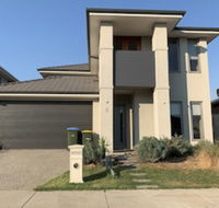 Beautiful big House in Melbourne - Hotel Accommodation