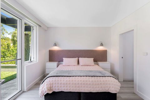 La Luna Shoal Bay - Hotel Accommodation 6