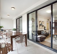 Urban Rest The Elizabeth 1 Bed - Hotel Accommodation