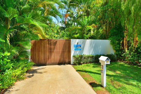 Pavilions In The Palms - Hotel Accommodation 0