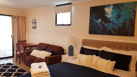 Hawley Beachside Accommodation - Hotel Accommodation 2