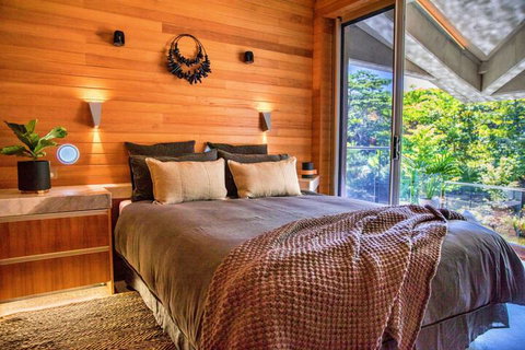 Alkira Award Winning Luxury Holiday Home - Hotel Accommodation 7