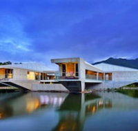 Alkira Award Winning Luxury Holiday Home - Hotel Accommodation