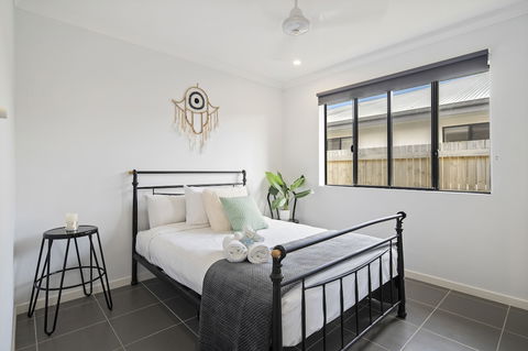 Whitsunday Family Escape - Hotel Accommodation 2