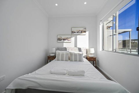HomeHotel New & Spacious 3 Bedroom Penthouse - Hotel Accommodation 2