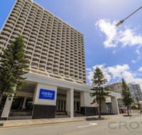 L7 Surfers Paradise Apartment - Hotel Accommodation