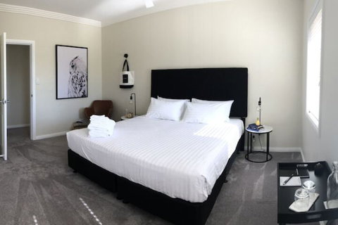 Bridgewings Lighthouse Beach - Hotel Accommodation 5