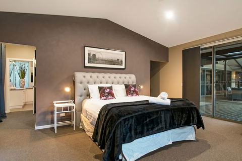 A PERFECT STAY - Lennox Unique Coastal Retreat - Hotel Accommodation 1