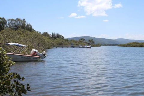 Waters Edge - Hotel Accommodation 0