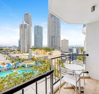 Private apartment in the Heart of Surfers Paradise - Hotel Accommodation