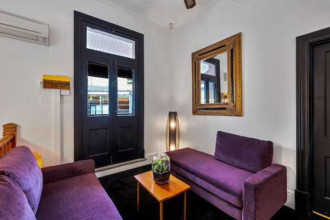 BANK192 - Hotel Accommodation 2