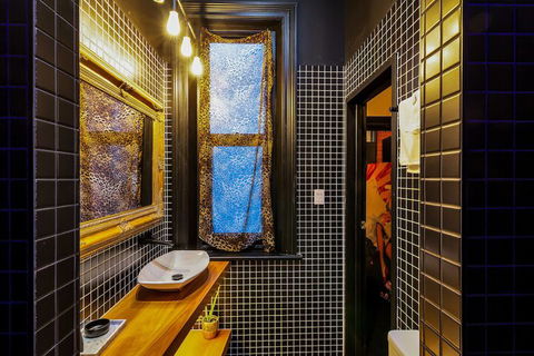 BANK192 - Hotel Accommodation 3