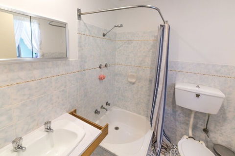 17 Broadbeach Drive - Hotel Accommodation 3