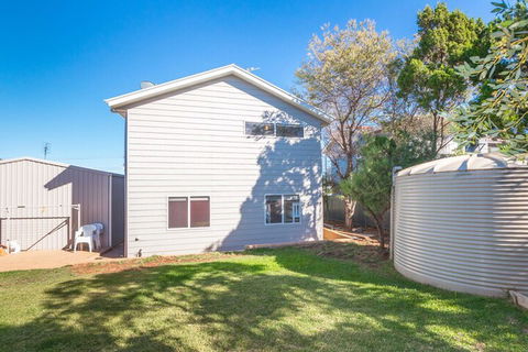 Dune At Carrickalinga 22 Taronga Crescent - Hotel Accommodation 1