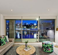 Absolute Sydney Harbour Front Luxury With Parking - Hotel Accommodation