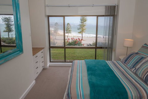 King Of North Bay 103 Gold Coast Drive - Hotel Accommodation 5