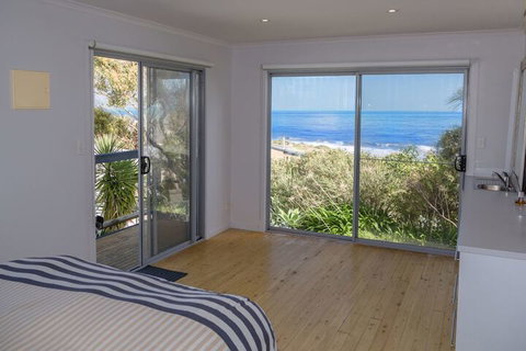 Coorumbene 8 Scenic Way - Hotel Accommodation 3