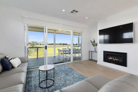 House At Normanville 22 Union Road - Hotel Accommodation 6