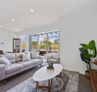 HomeHotel Luxurious 3 bedrooms - Hotel Accommodation
