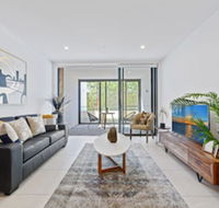 HomeHotel New  Walking to Shopping Super Clean - Hotel Accommodation