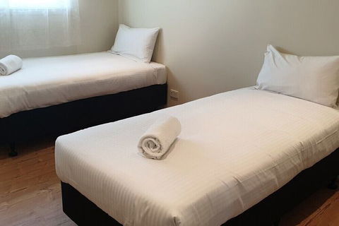 The Bay Apartment - Hotel Accommodation 4