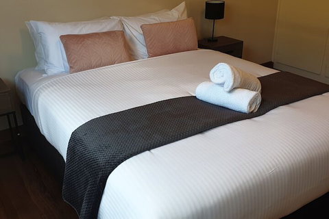 Port Life Beach House - Hotel Accommodation 4