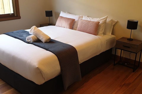 Port Life Beach House - Hotel Accommodation 3