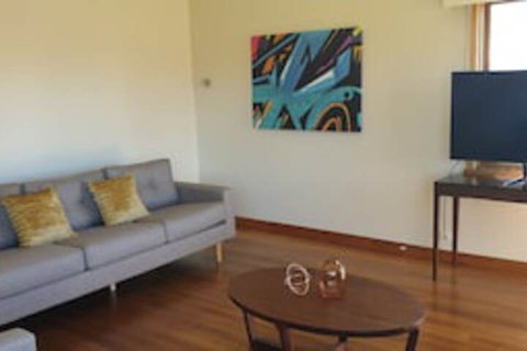 Port Life Beach House - Hotel Accommodation 0