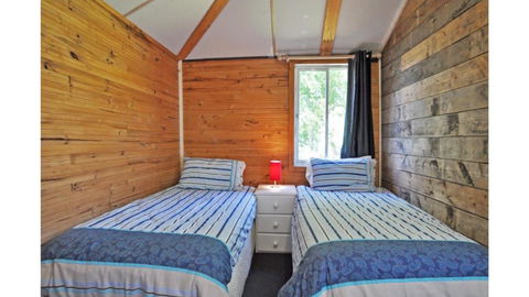 MY Fair Lady External Bathroom PET Friendly - Hotel Accommodation 6